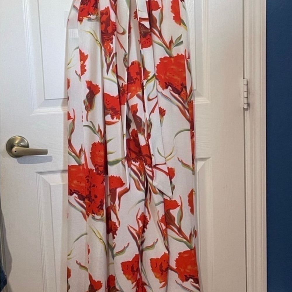 Luxxel Small floral orange jumpsuit - Picture 4 of 7